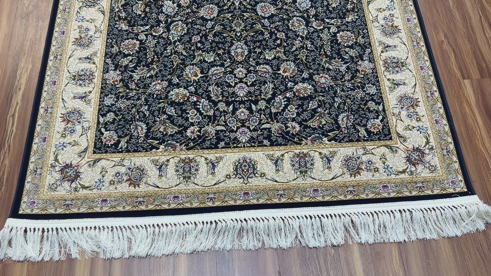 Yalda Iranian Carpet & Rug 4x6