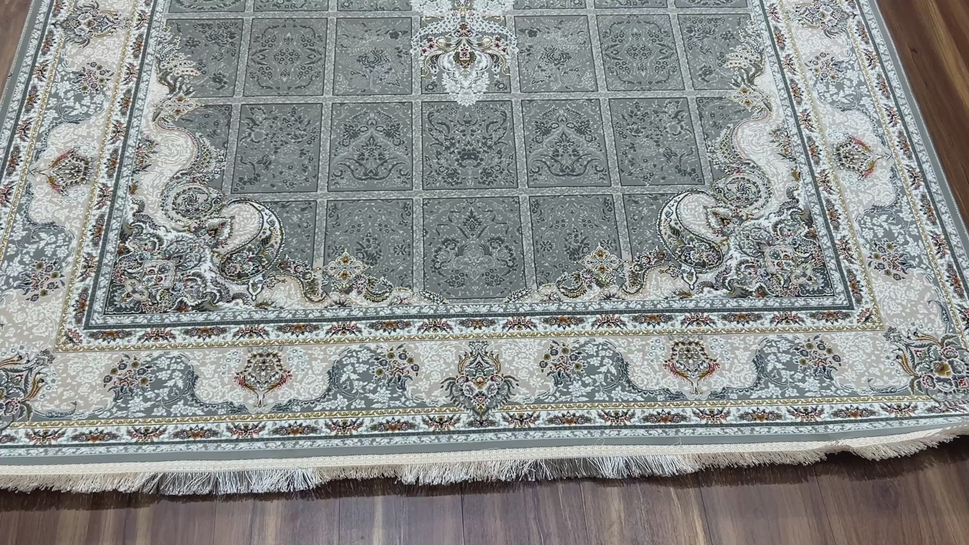 Keyvan Iranian Carpet & Rug 5x7