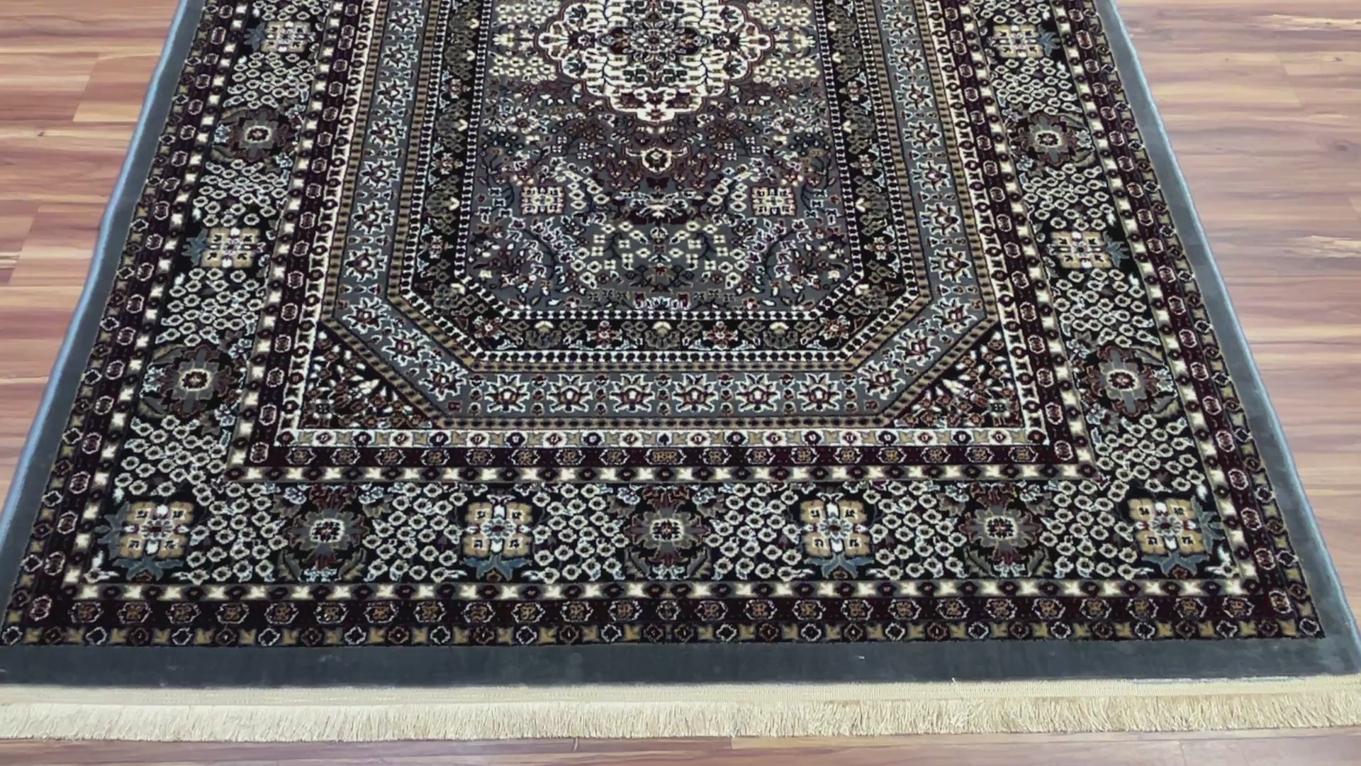 Tahir Persian Carpet & Rug 5x7