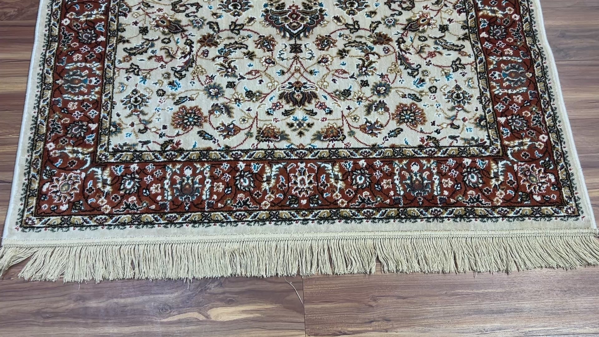 Chista Persian Carpet & Rug 4x6