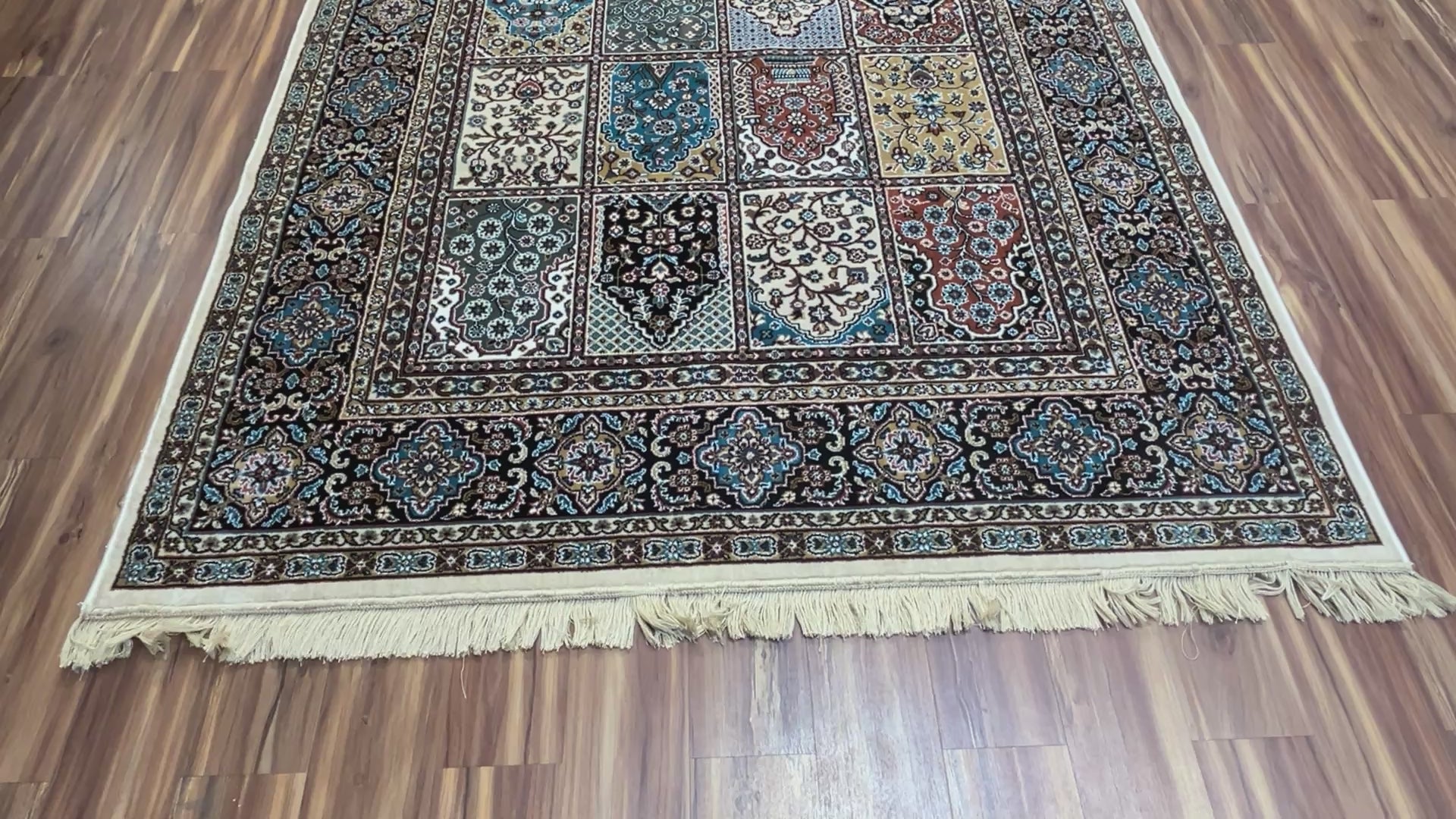 Taha Persian Carpet & Rug 6x9