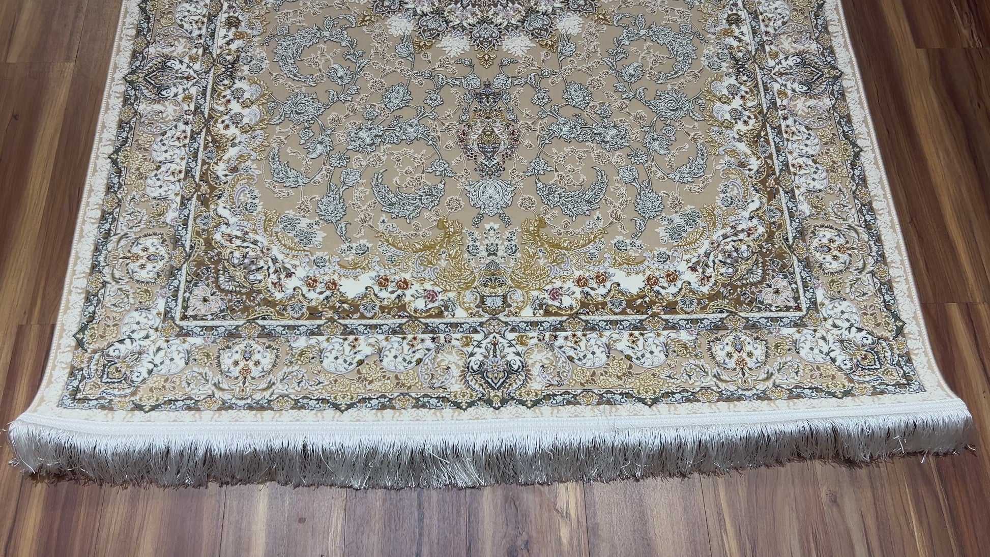 Arezoo Iranian Carpet & Rug 4x6