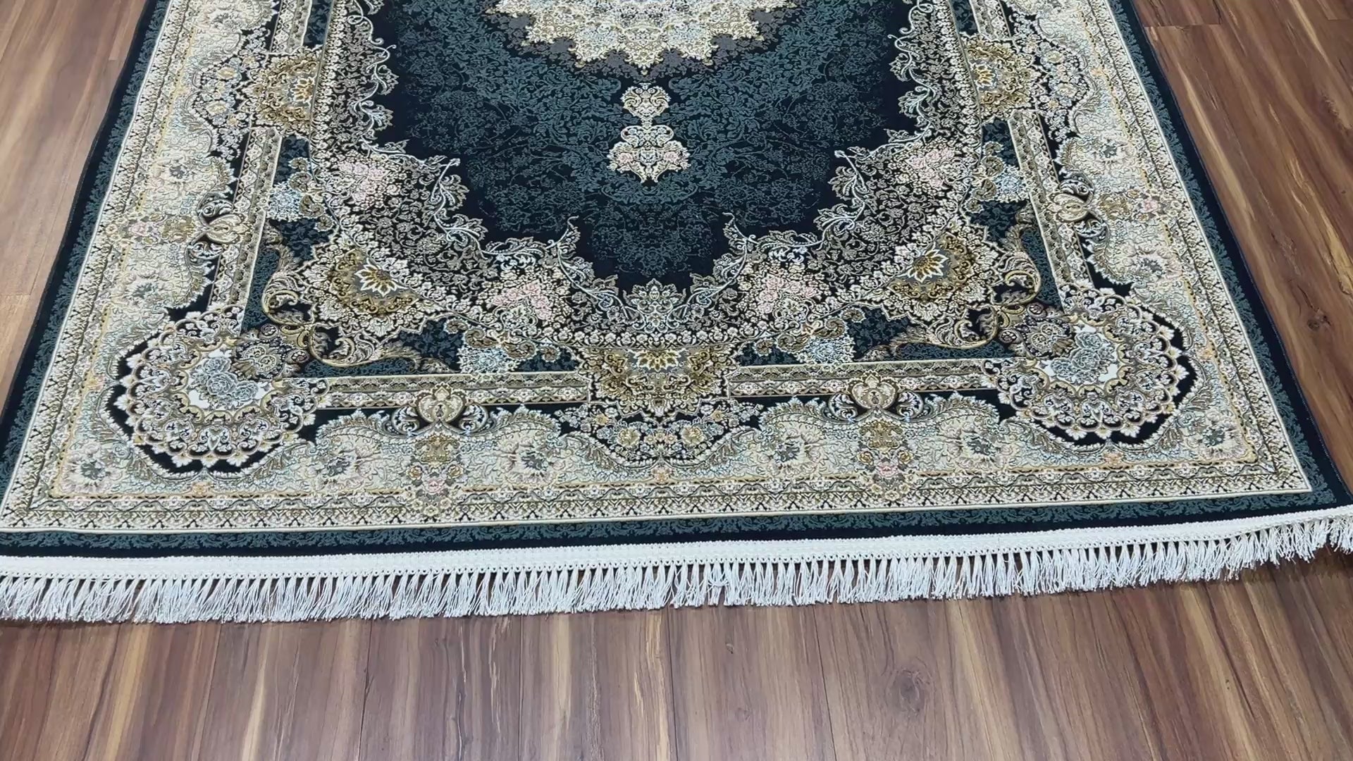 Yashar Iranian Carpet & Rug 5x7