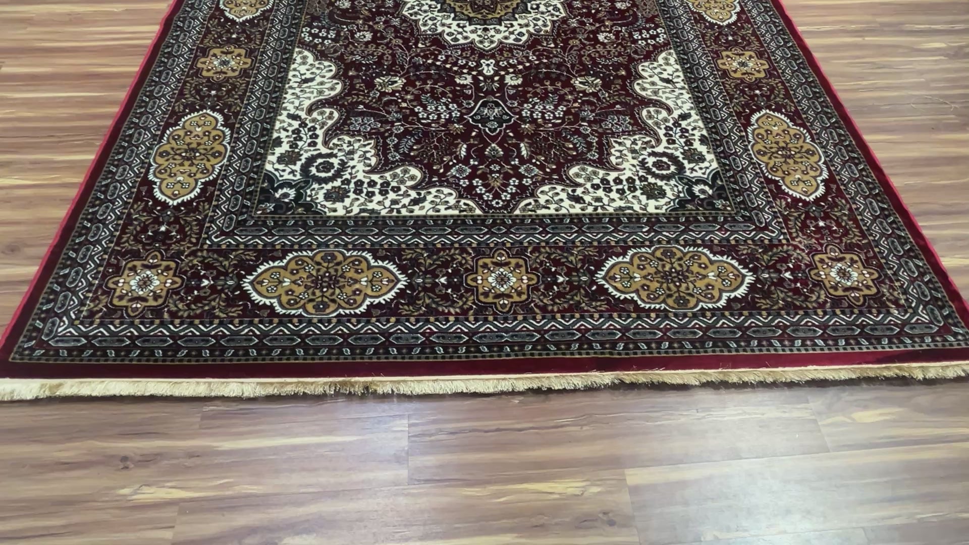 Haider Persian Carpet & Rug 8x11