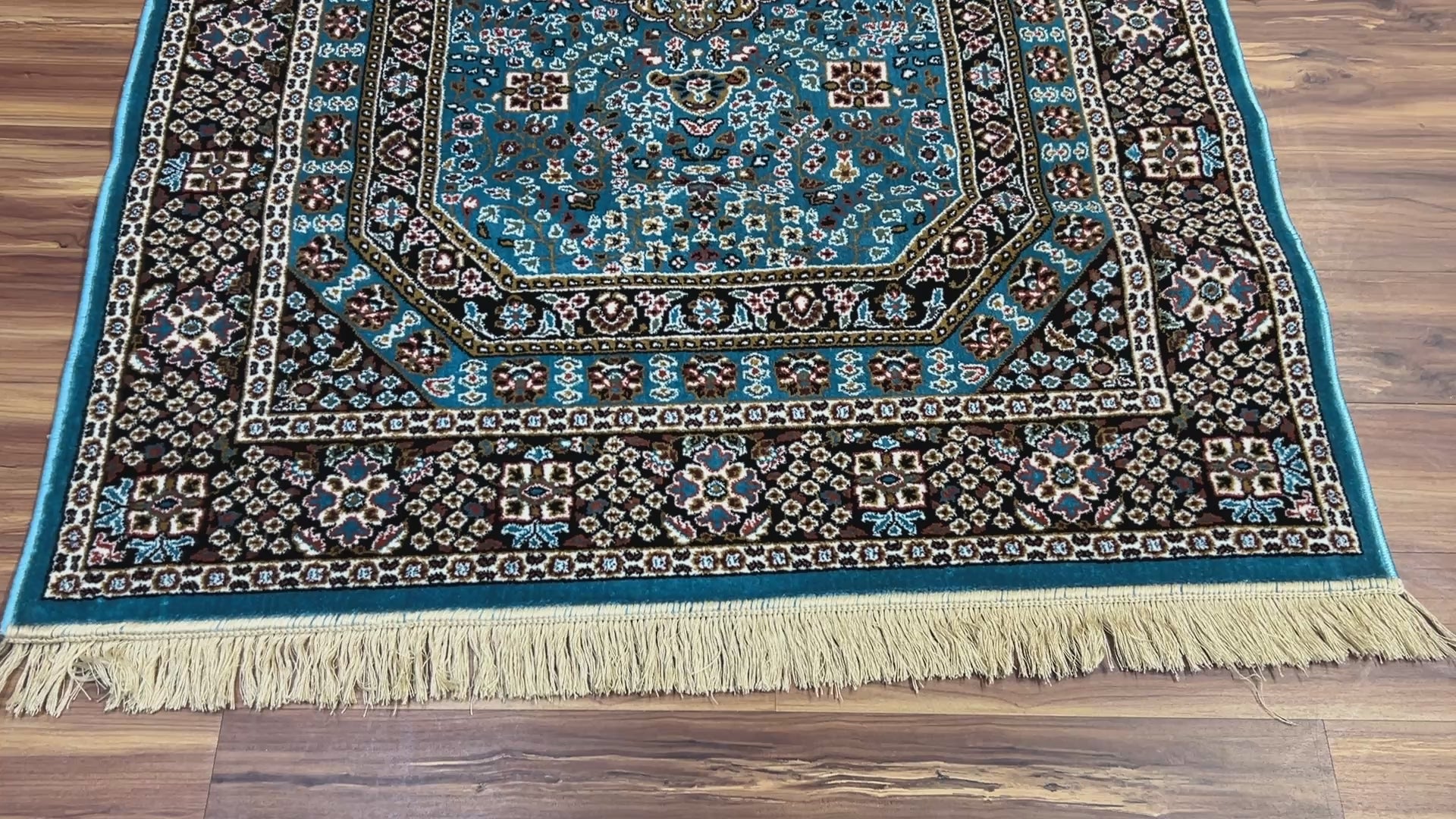 Yalda Persian Carpet & Rug 4x6