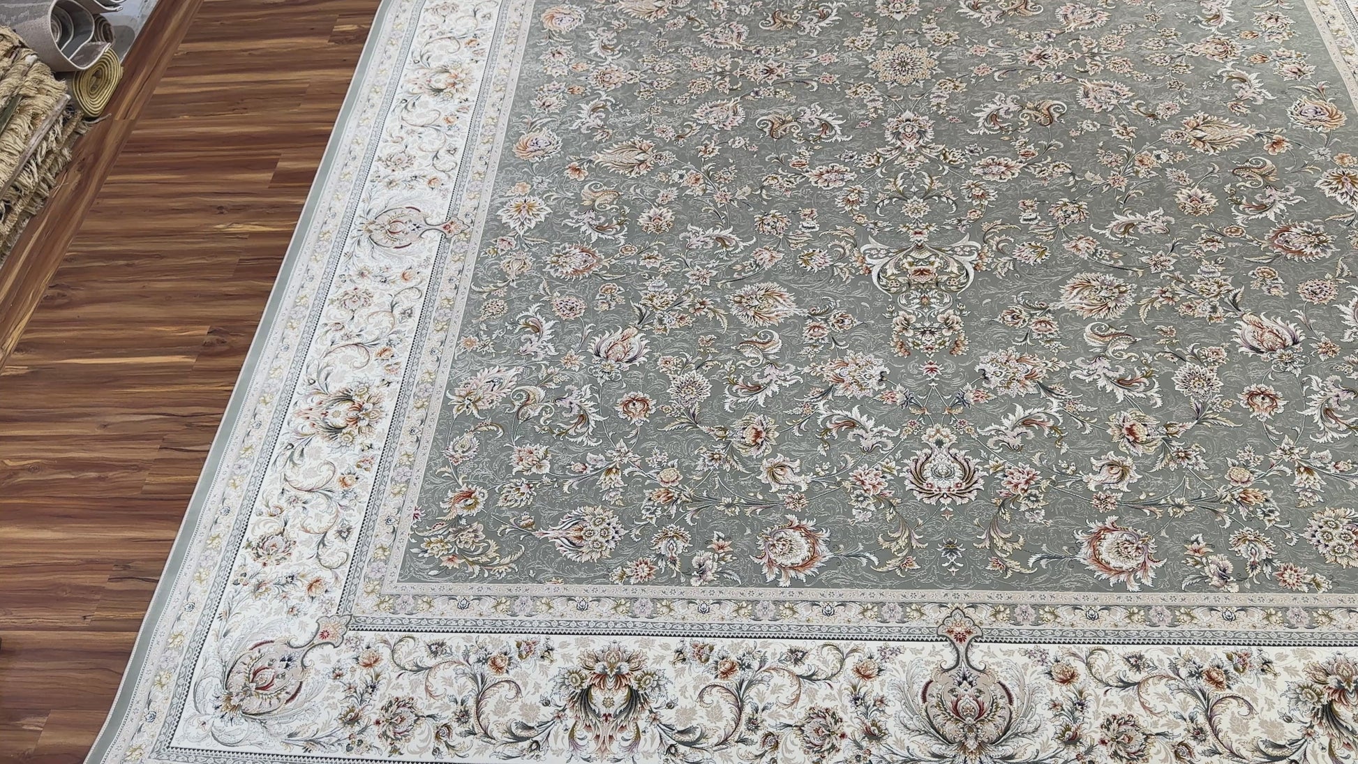 Mehrdokht Iranian Carpet & Rug 10x13