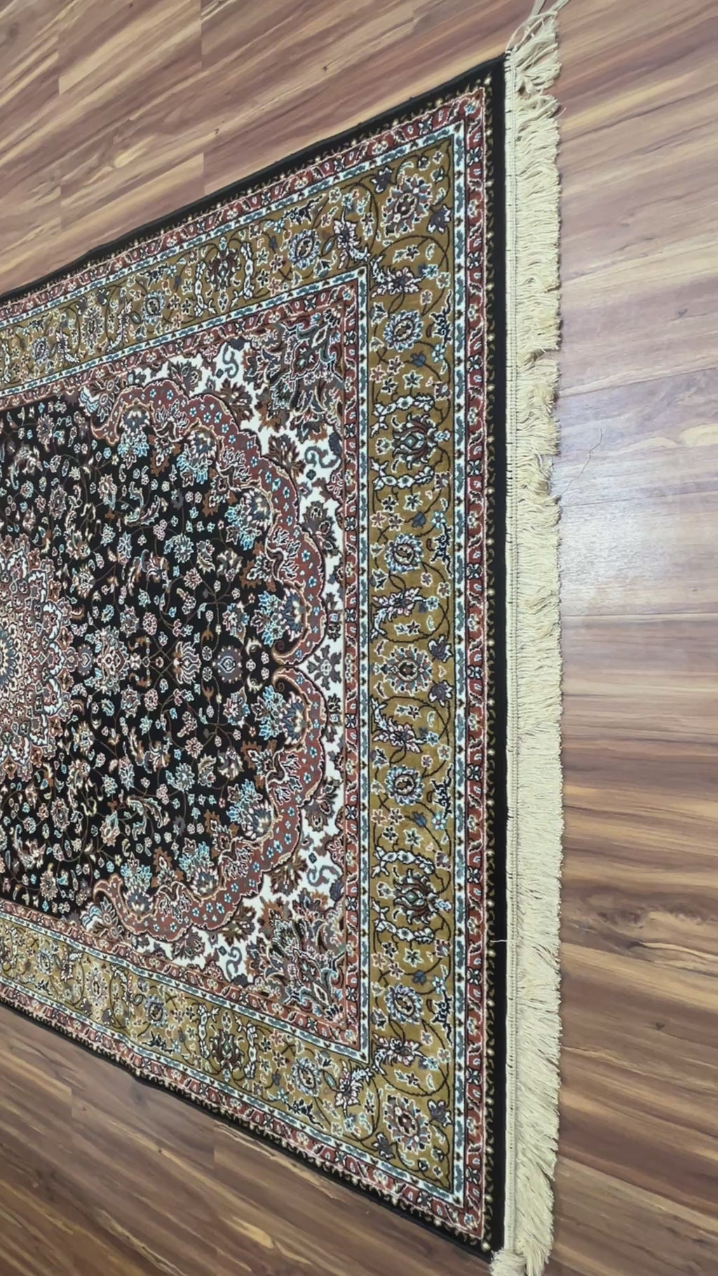 Naira Persian Carpet & Rug 6x9