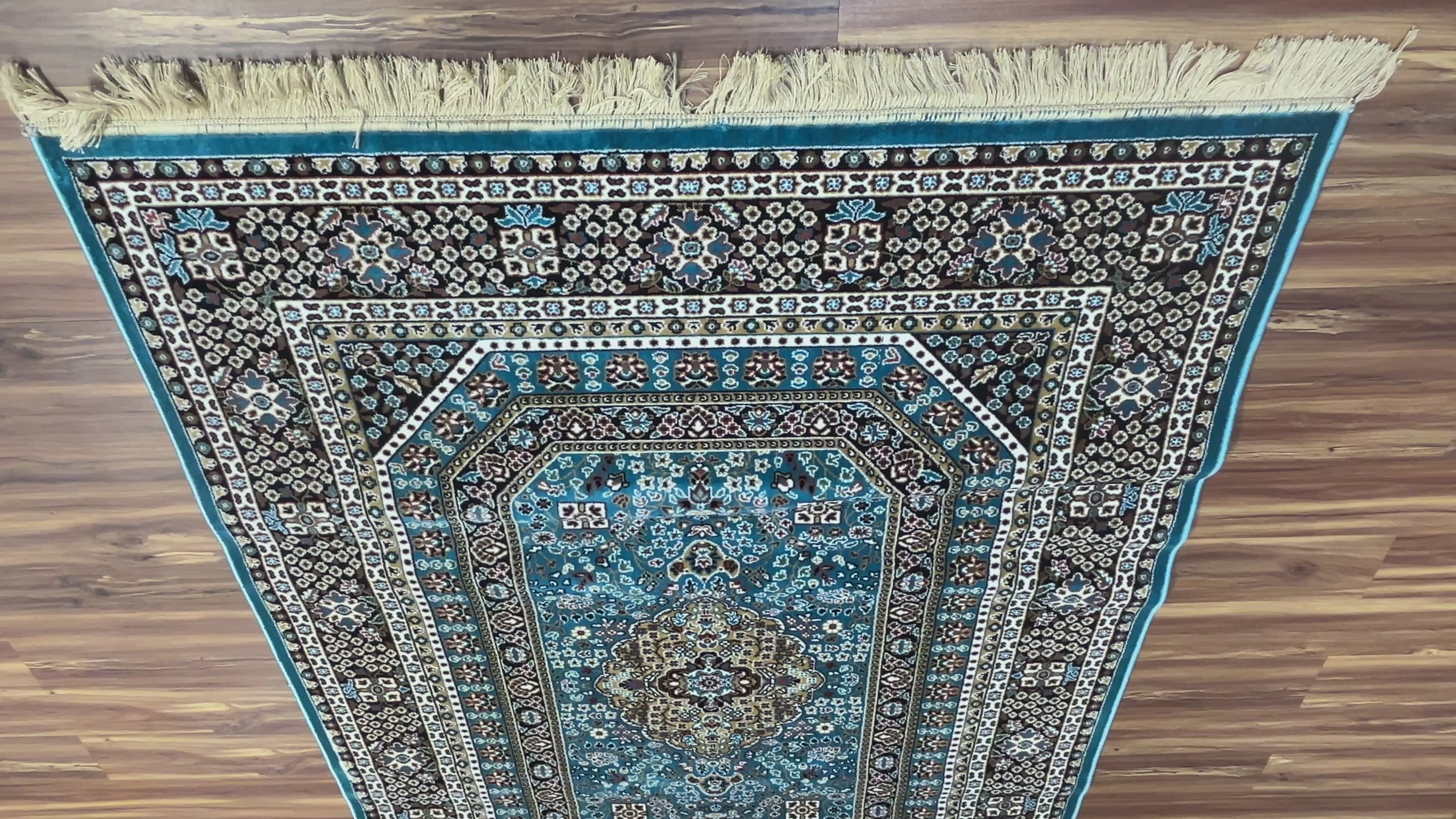 Ahsan Persian Carpet & Rug 5x7
