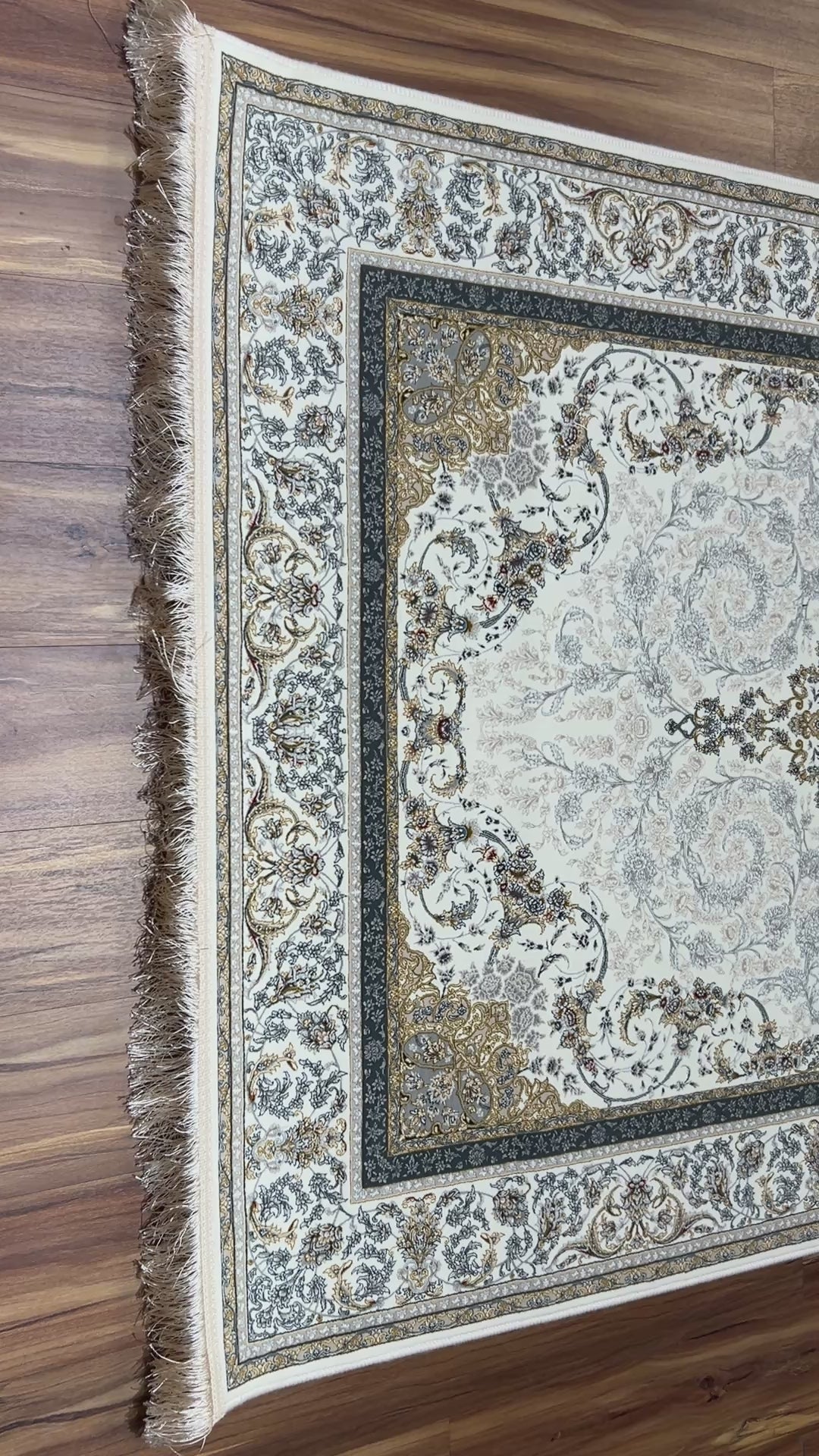 Hasti Iranian Carpet & Rug 4x6