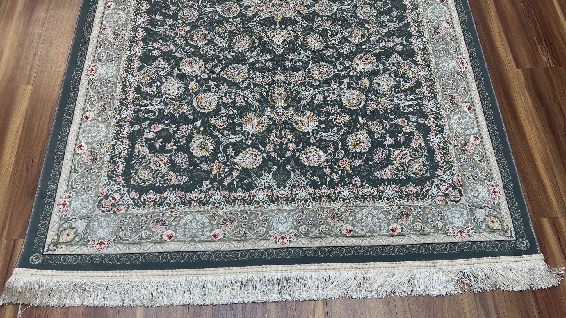Parand Iranian Carpet & Rug 4x6