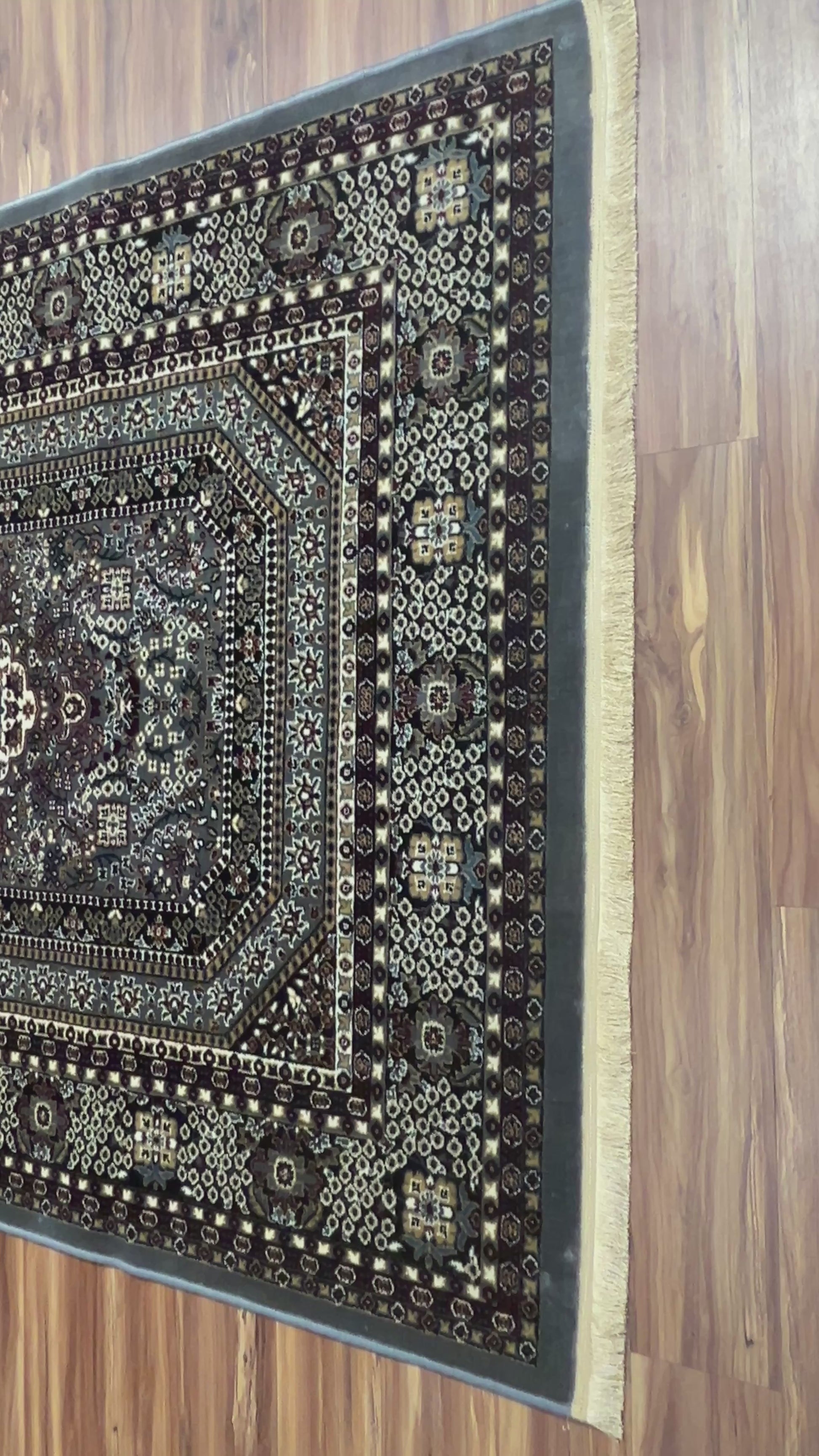Rashid Persian Carpet & Rug 5x7