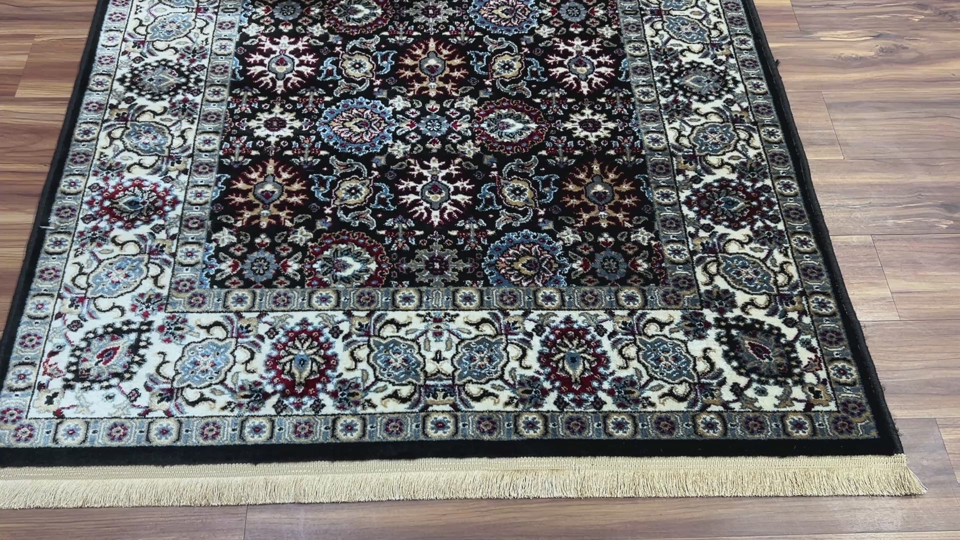Ilia Persian Carpet & Rug 4x6