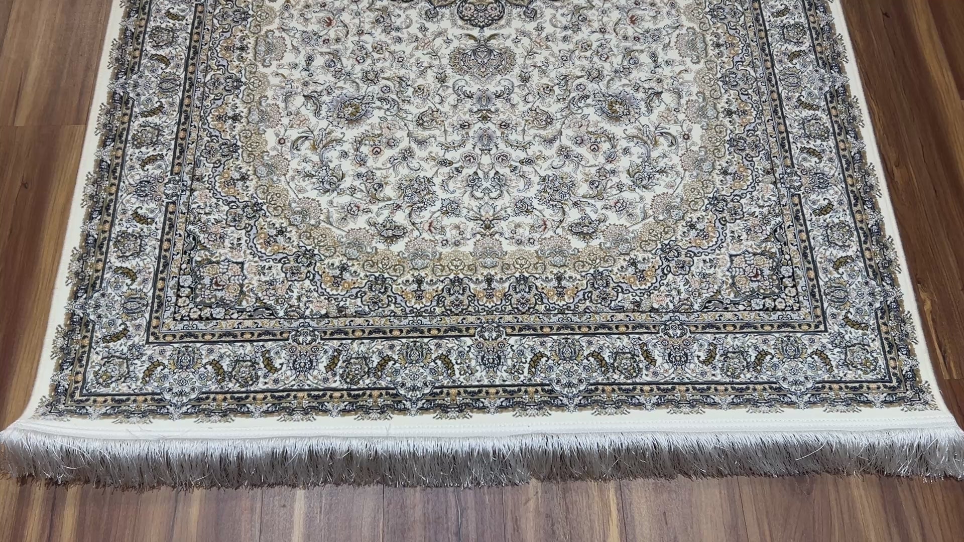 Orkideh Iranian Carpet & Rug 4x6