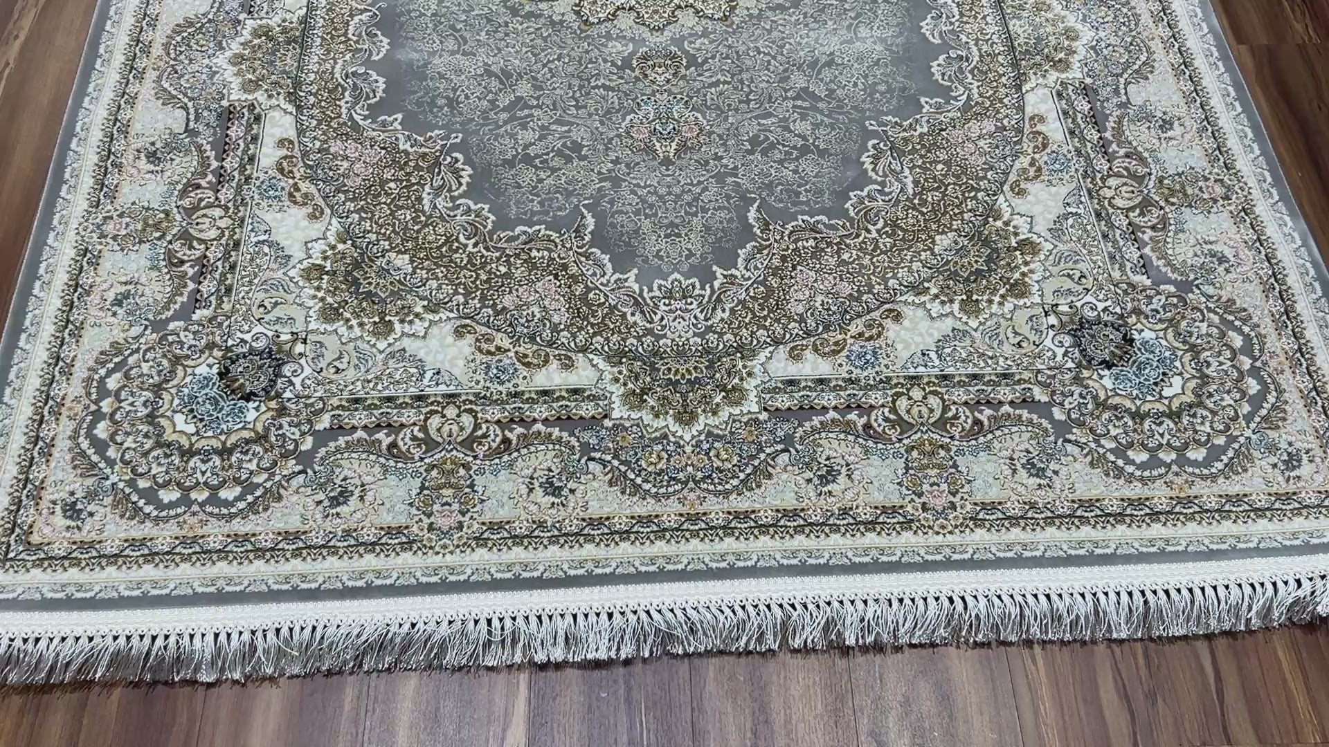 Mitra Iranian Carpet & Rug 5x7
