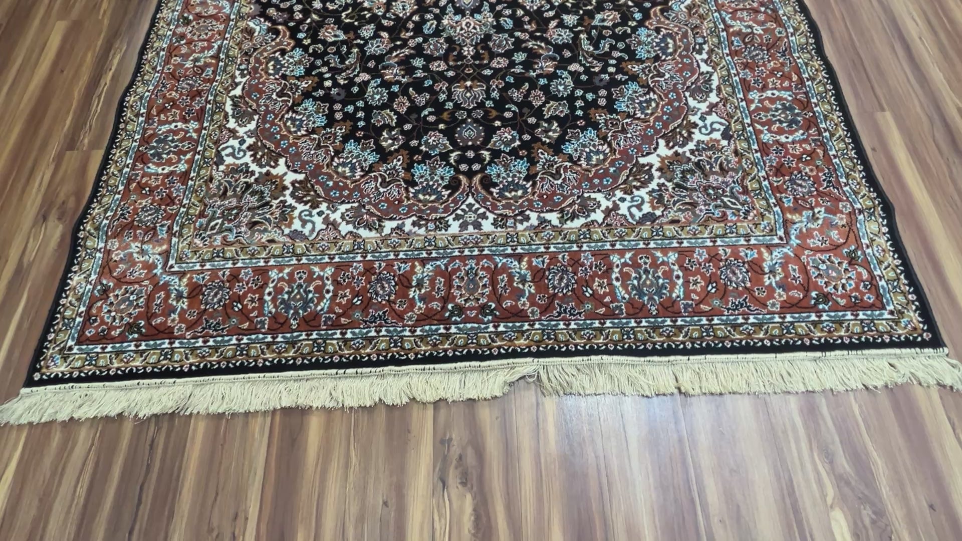 Ishaq Persian Carpet & Rug 6x9
