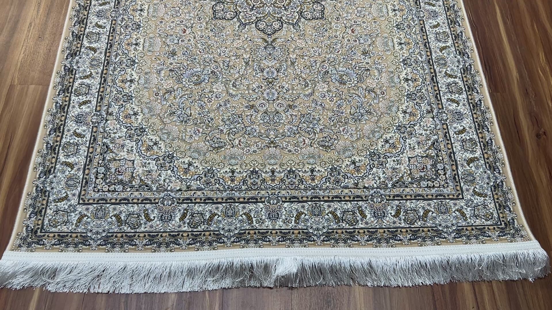 Jaleh Iranian Carpet & Rug 4x6
