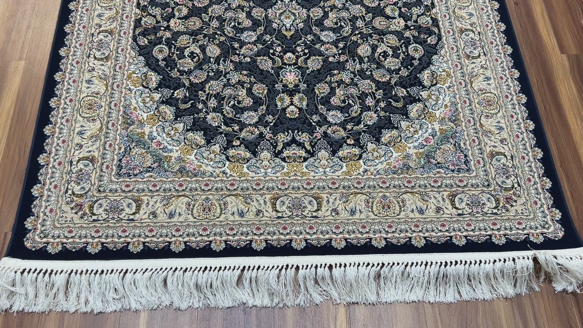 Haman Iranian Carpet & Rug 4x6