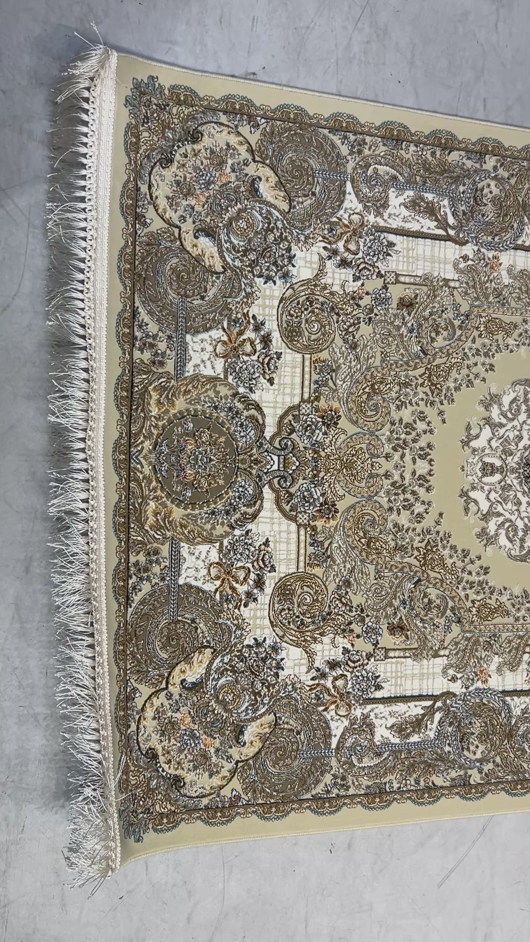 Sharmeh Iranian Carpet & Rug 3x5