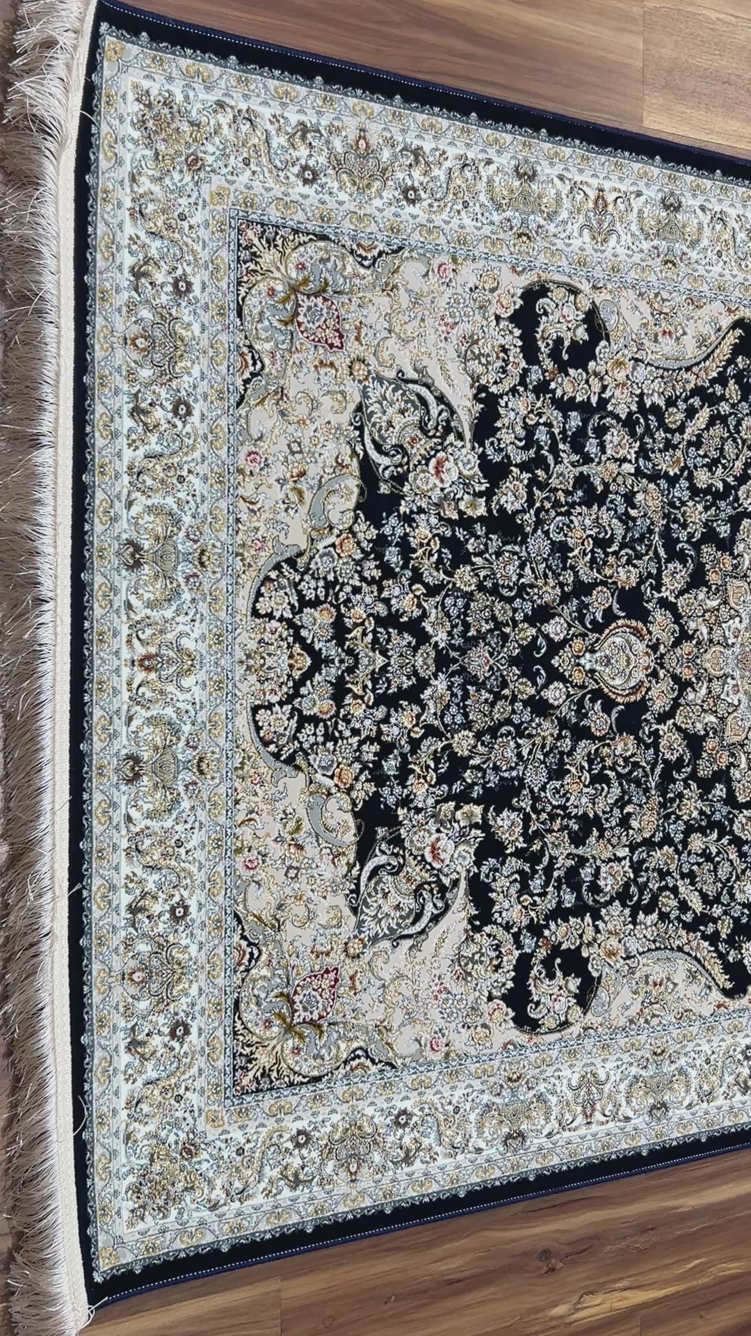 Sahar Iranian Carpet & Rug 4x6
